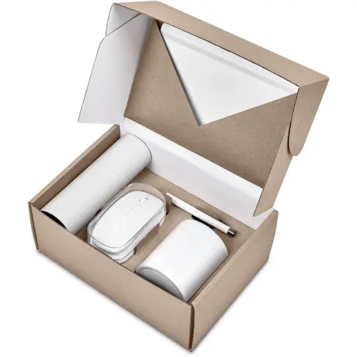 Altitude Amery Gift Set Open Box (1)